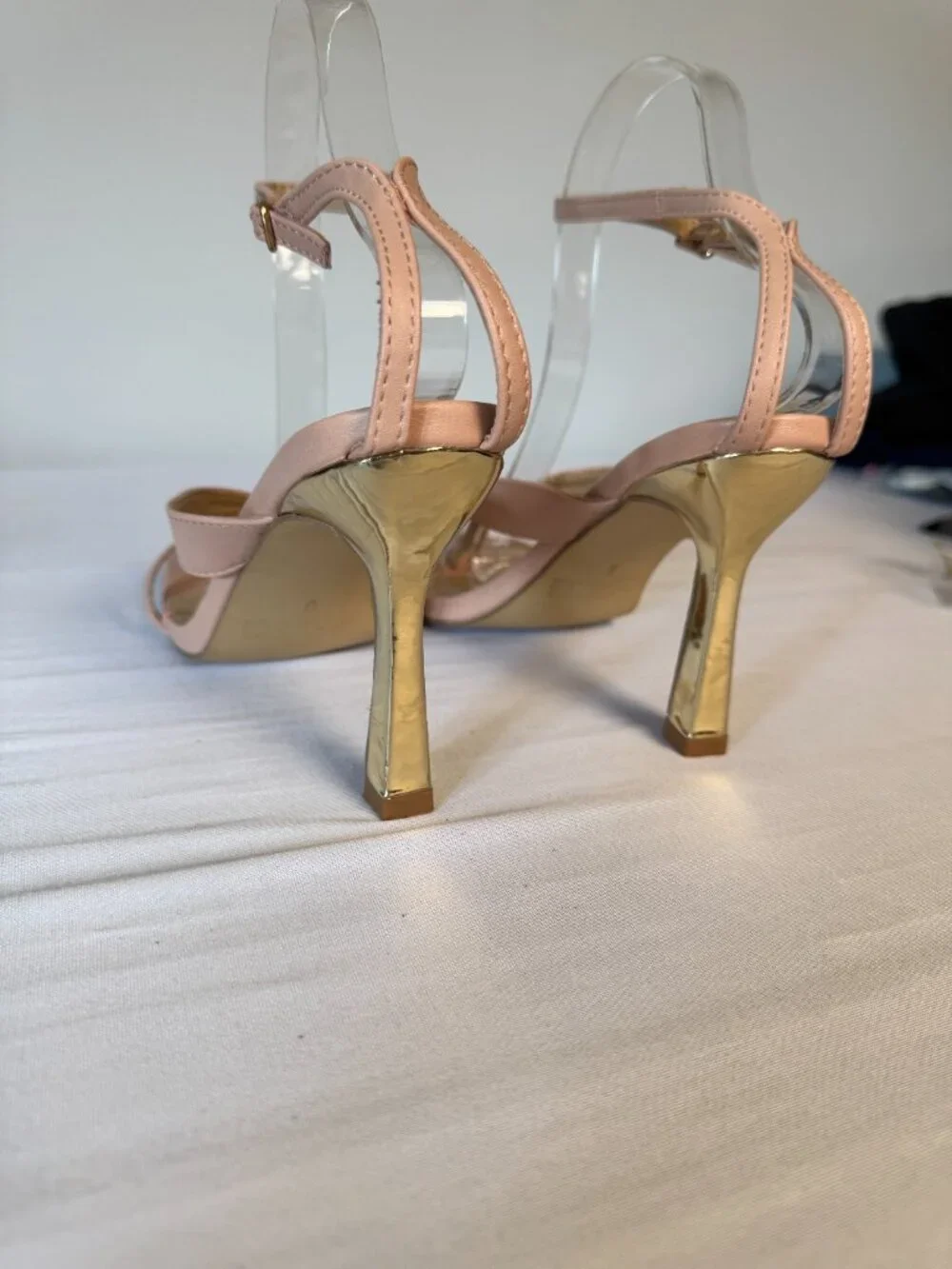 9 Catherine Malandrino Chacha Blush Pink Nude Ankle Strap Sandals Gold Heels